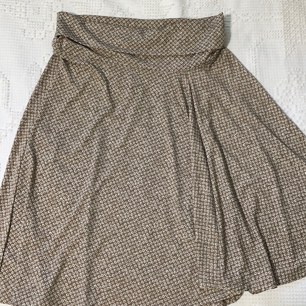 Max Studio brand new ladies brown geo print stretch skirt